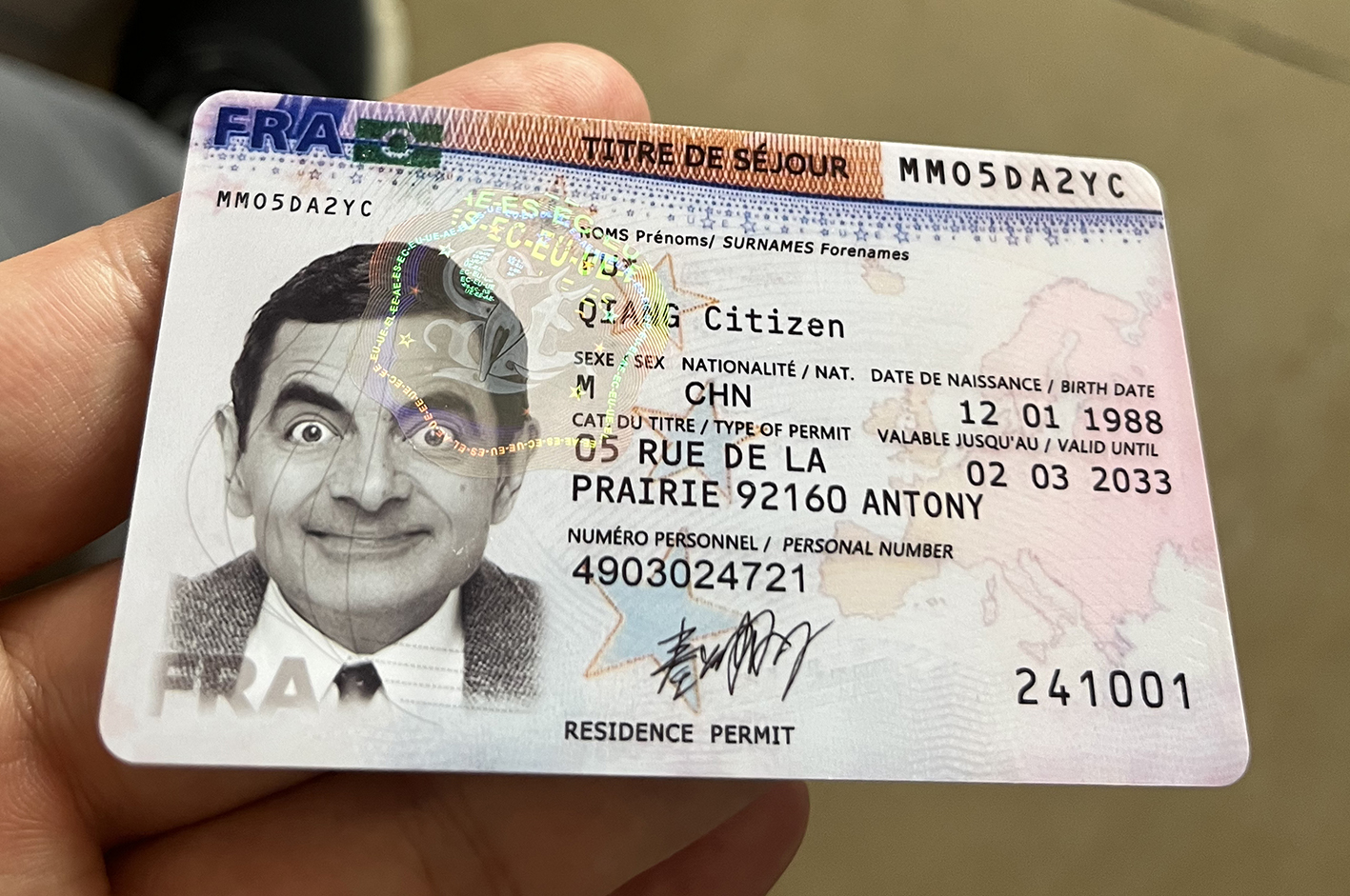 微信图片_20230516134728.jpg 法国居留许可卡绿卡在留卡 镭射水印卡