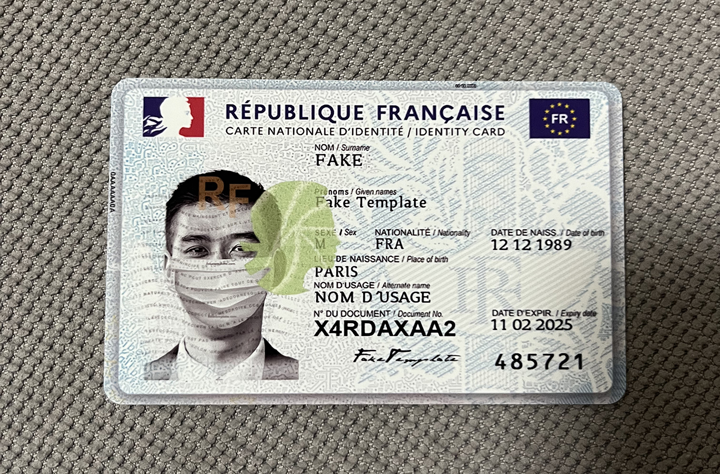 法国身份证.jpg 法国身份证 欧洲